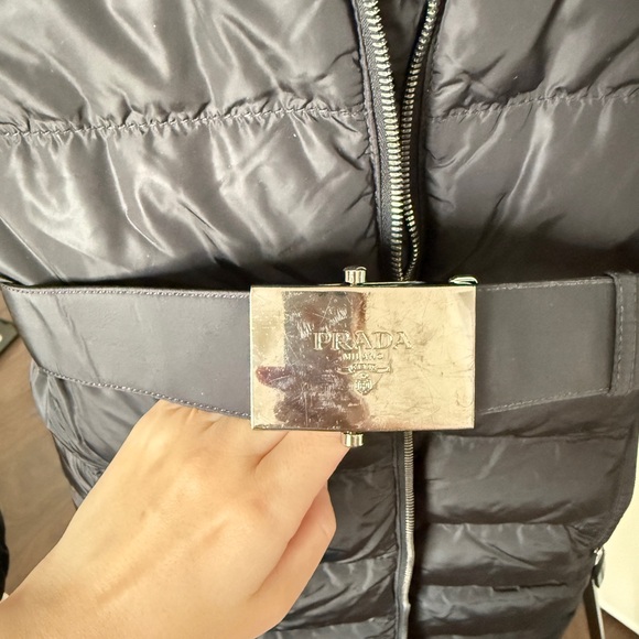 Prada down coat EU38 - Picture 6 of 9